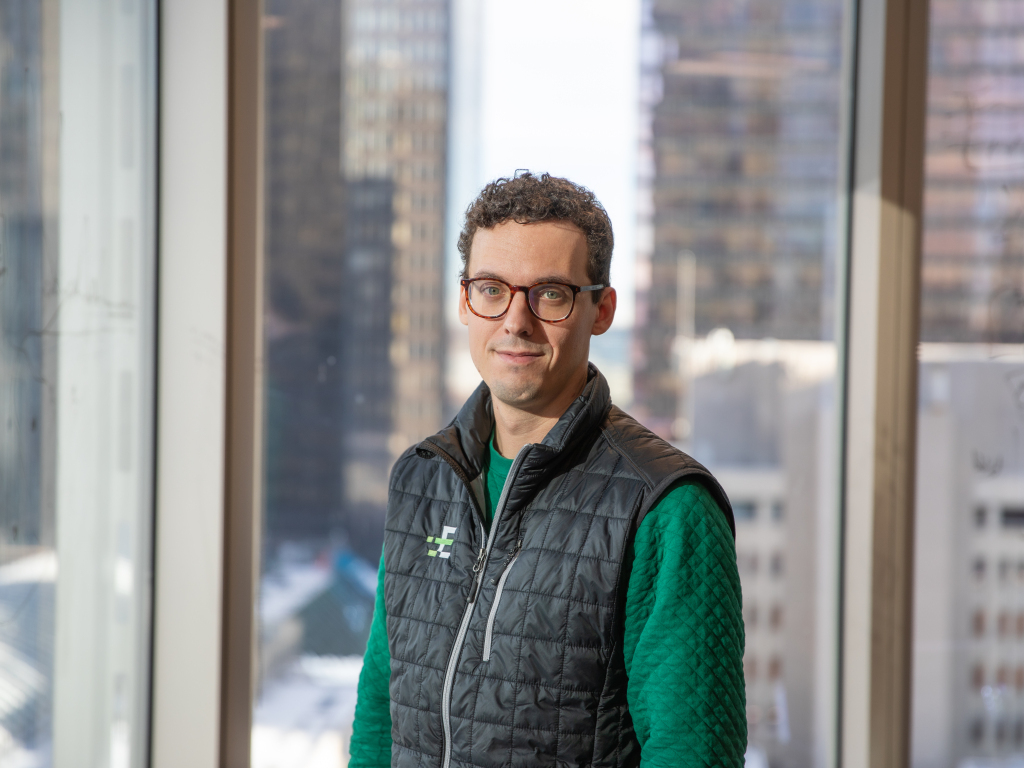 Headshot2 (2) (1) (1) (1) (1) (1) 1