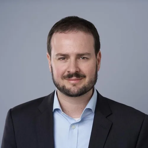 Stuart-Evans-headshot