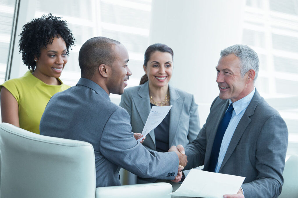 U.S. oil and gas M&A slumps as low crude prices keep buyers in the dugout