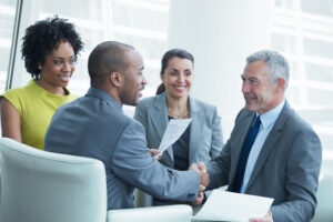 U.S. oil and gas M&A slumps as low crude prices keep buyers in the dugout