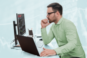 Canadian oil sands A highly economic and growing resource approaching a pipeline crossroads