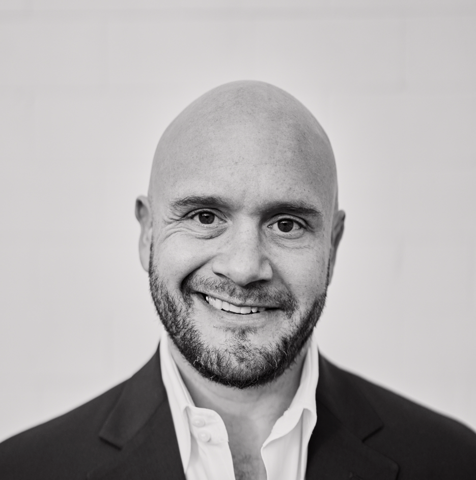 Dan Sutton Headshot