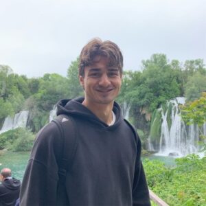 Thomas Popa, Associate, Research